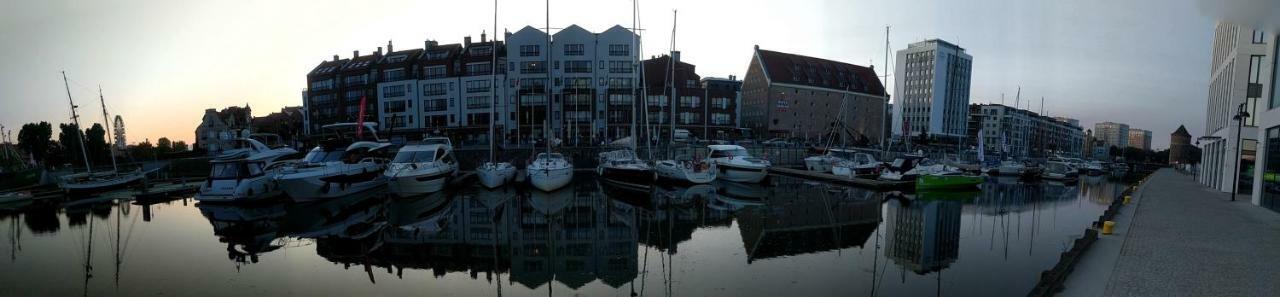 3-Rooms Apartment With Balcony By The Oldtown Gdańsk Buitenkant foto