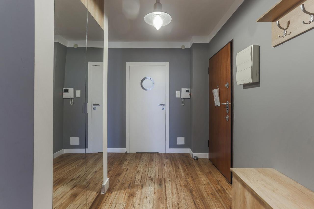 3-Rooms Apartment With Balcony By The Oldtown Gdańsk Buitenkant foto